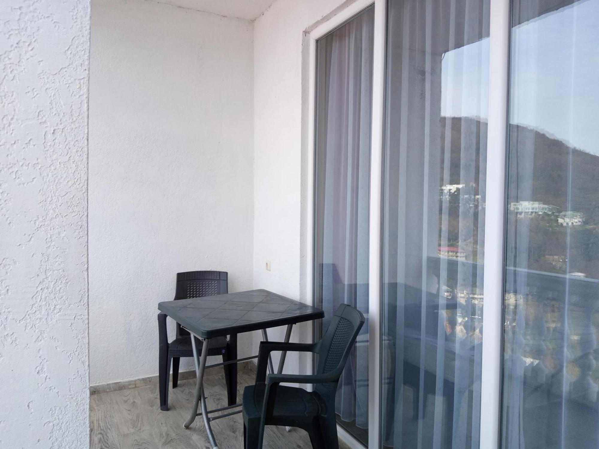 Geno Guest House Kvariati Exterior photo
