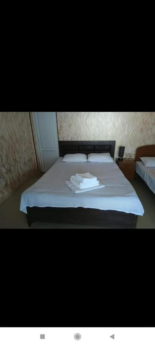 Geno Guest House Kvariati Room photo